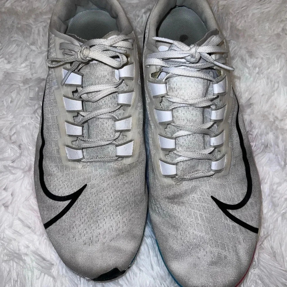 Nike Mens size 13 Zoom Pegasus Running Shoe White with Colorful Detailing - Picture 3 of 6